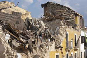 Read more about the article Kirchen, Diakonie und Caritas ruft zu Hilfe für Erdbeben-Opfer auf